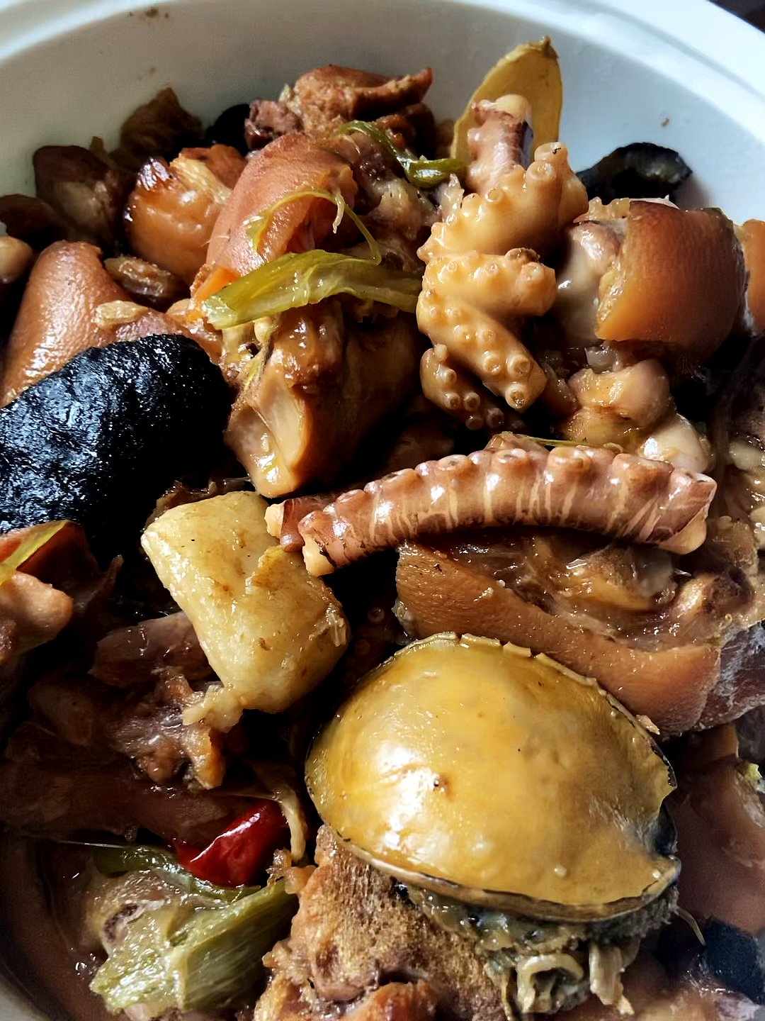 周末练手-砂锅海参炖猪蹄