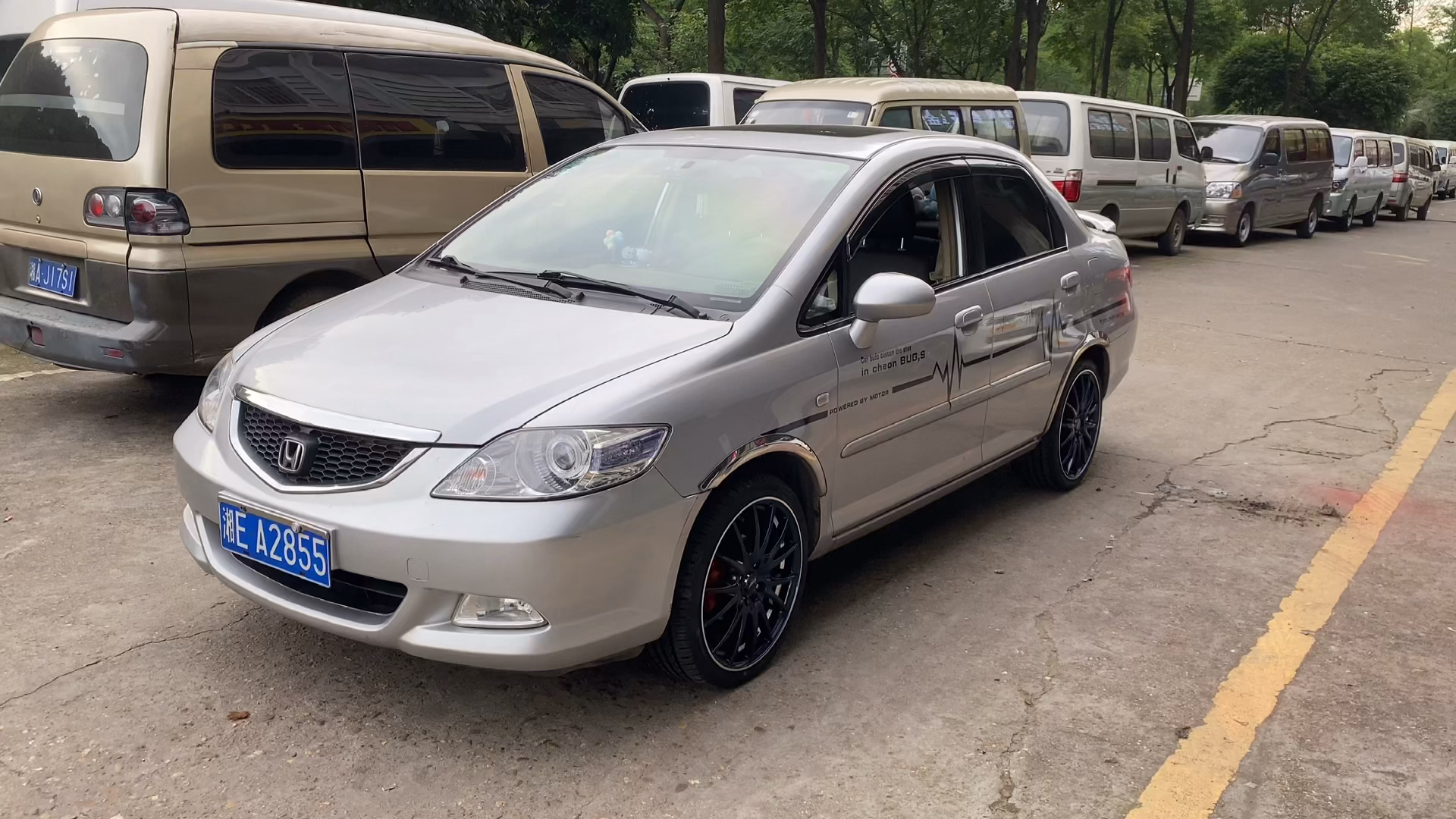 轮毂轮胎改装升级本田思迪轮毂轮胎改装升级20540r17