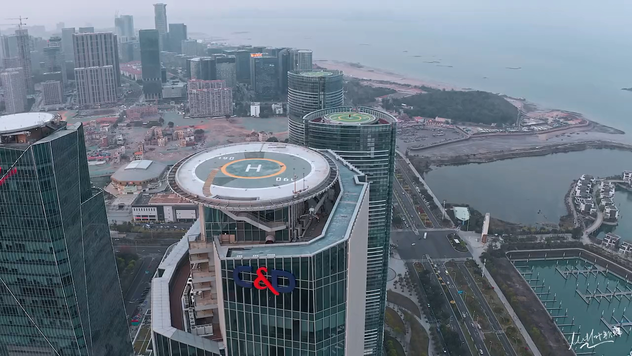 厦门富豪是怎么去上班的?霸气直升机停机坪