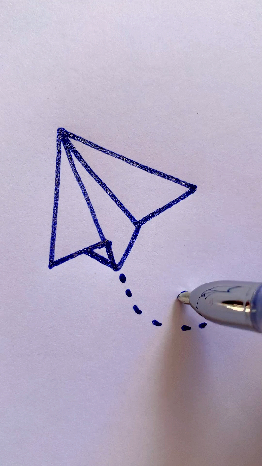 超简单的纸飞机简笔画.