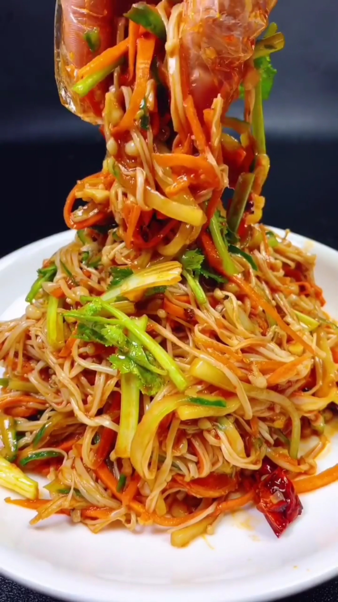 自制美食#凉拌金针菇这样做,你学会了吗