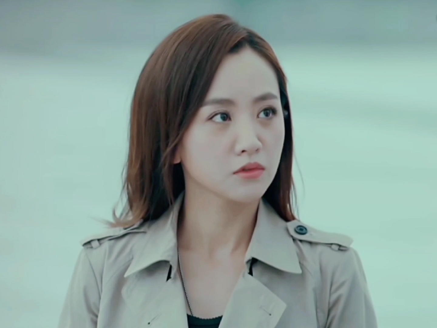 杨蓉,现代都市丽人