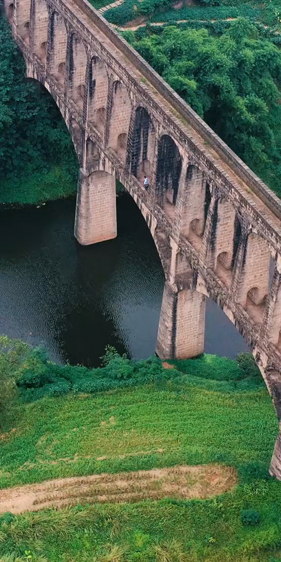 四川泸县奇峰渡槽一条令人惊奇的人工天河