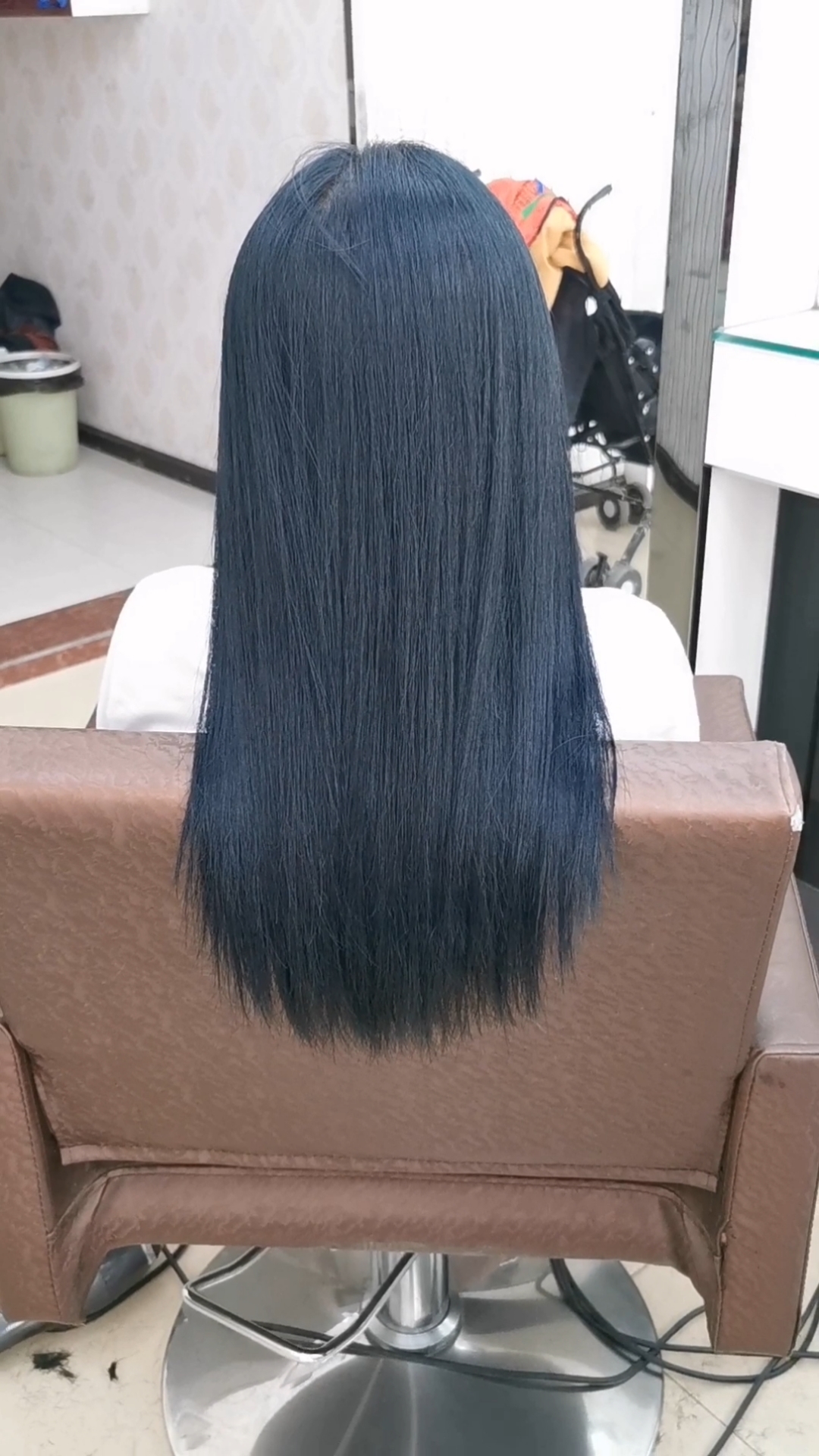 女生最爱的发色迷雾蓝,显白减龄不过时,时髦又百搭