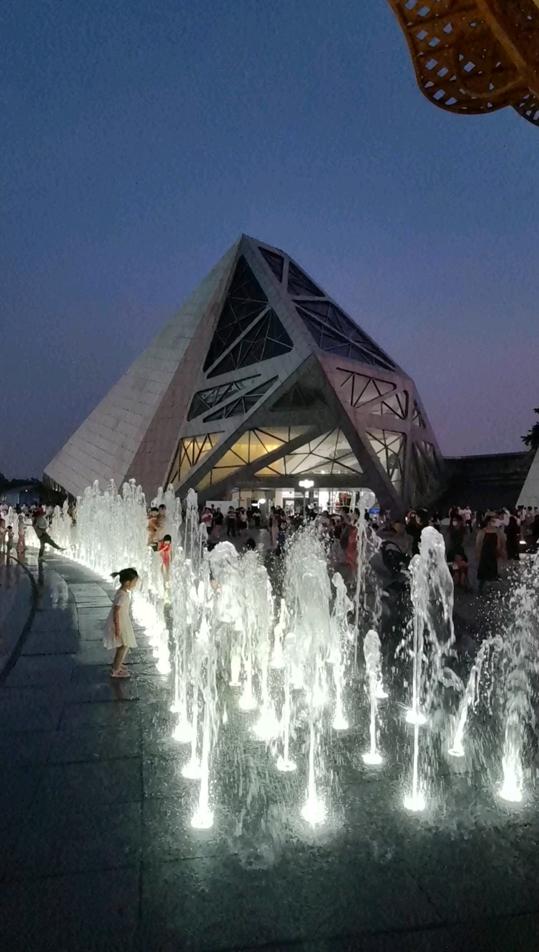 旅游进行时#小孩很喜欢的地方,可以玩水深圳欢乐海岸