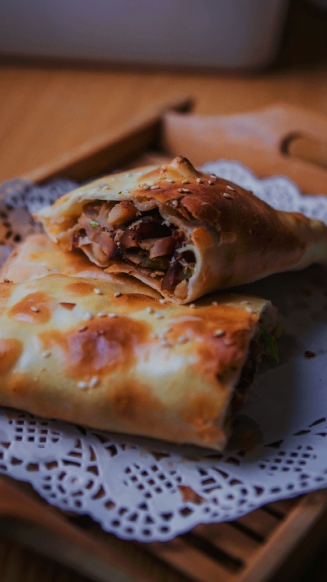 石头烤馅饼,自己动手做出来的石头烤馅饼就是鲜美,你也来试试吧