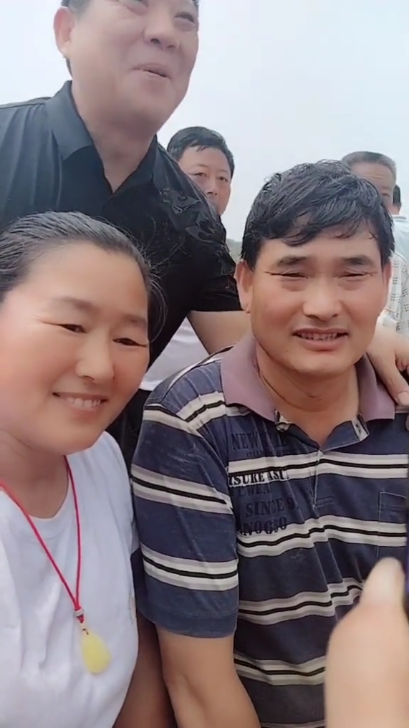 大衣哥大衣嫂这才叫妇唱夫随