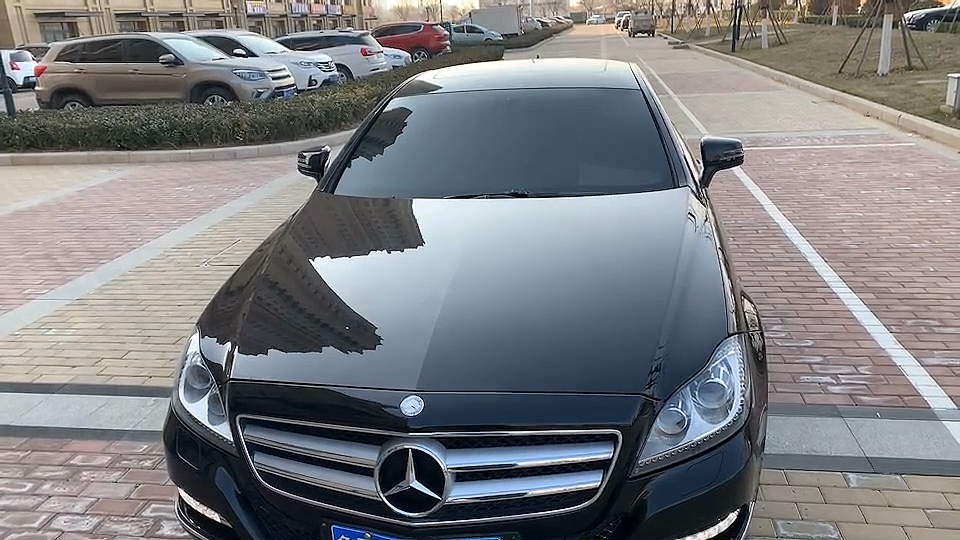 12年奔驰cls350v6全款十多个