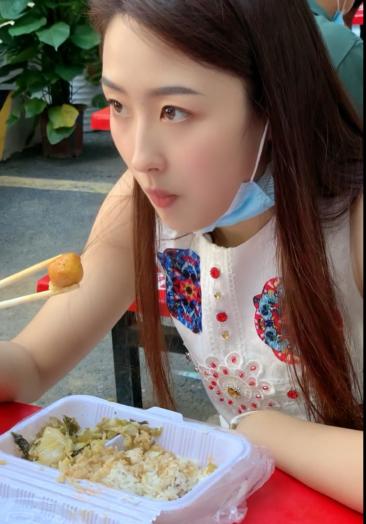 峄城那个酒店有女技师上门过夜一条龙微77634943