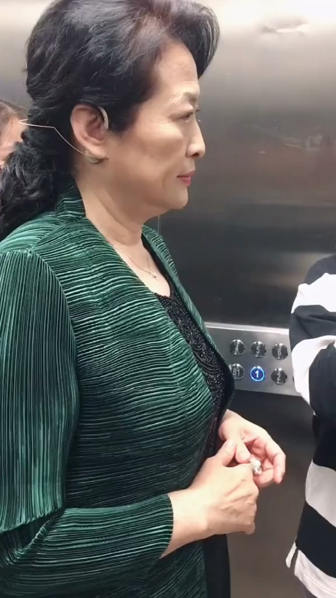 许娣##许娣国家一级演员,实力派老戏骨,被称演妈妈专业户,阿姨演颊骀