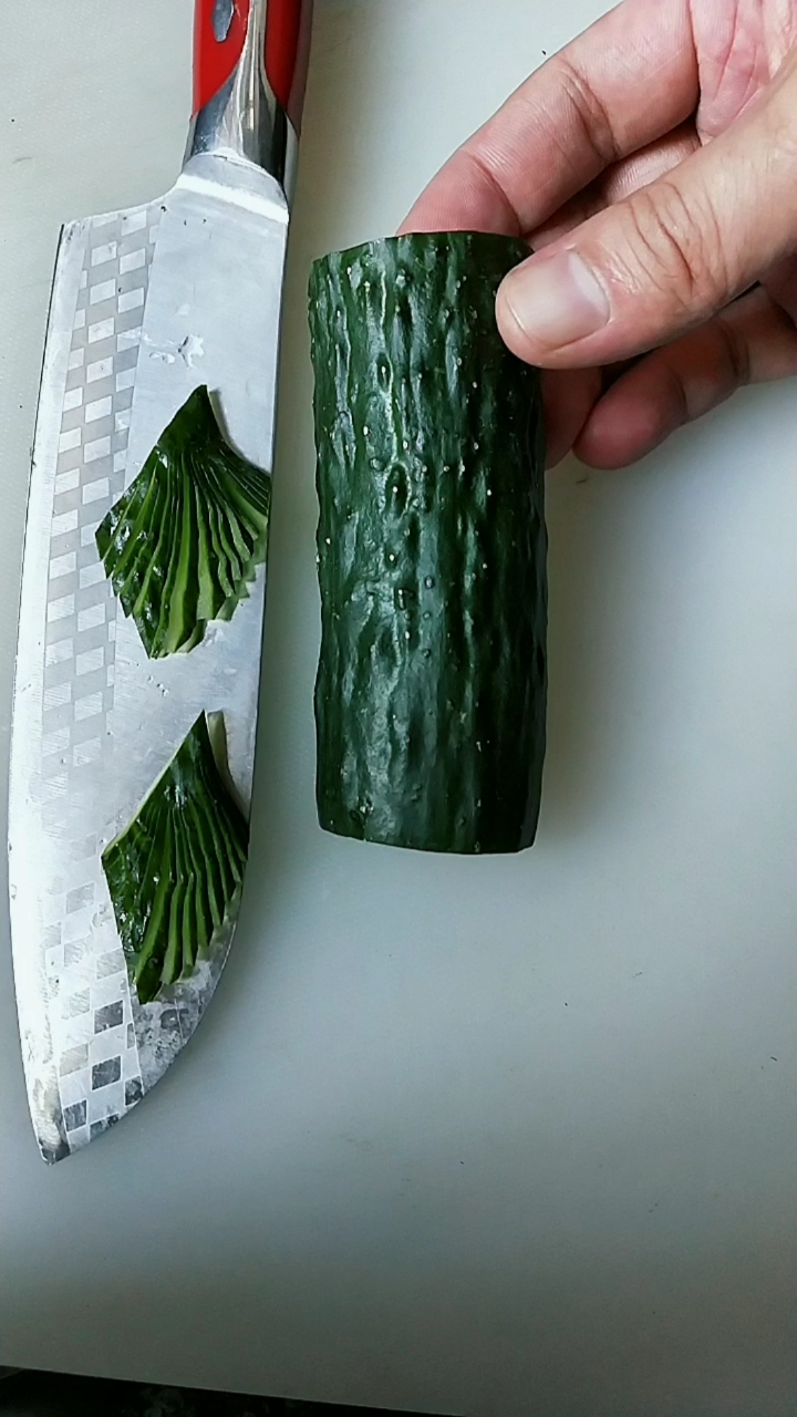 黄瓜这样切的刀法,还真考验刀工