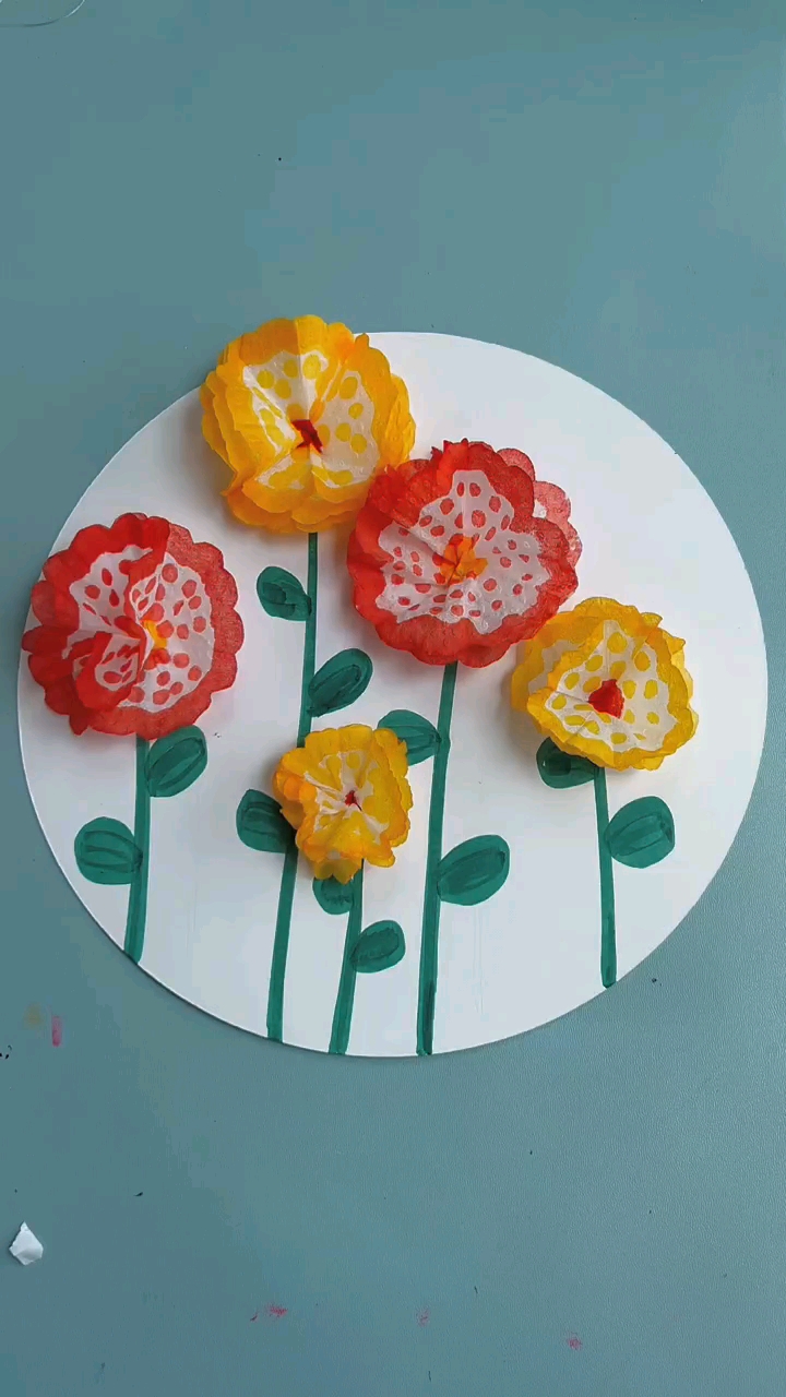 手工制作#用纸巾来做简单好看的晕染创意画-度小视