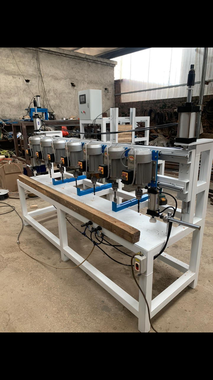 木工机械设备#木工七轴打孔机孔的间距可以调节孔可以单独控制-缎小