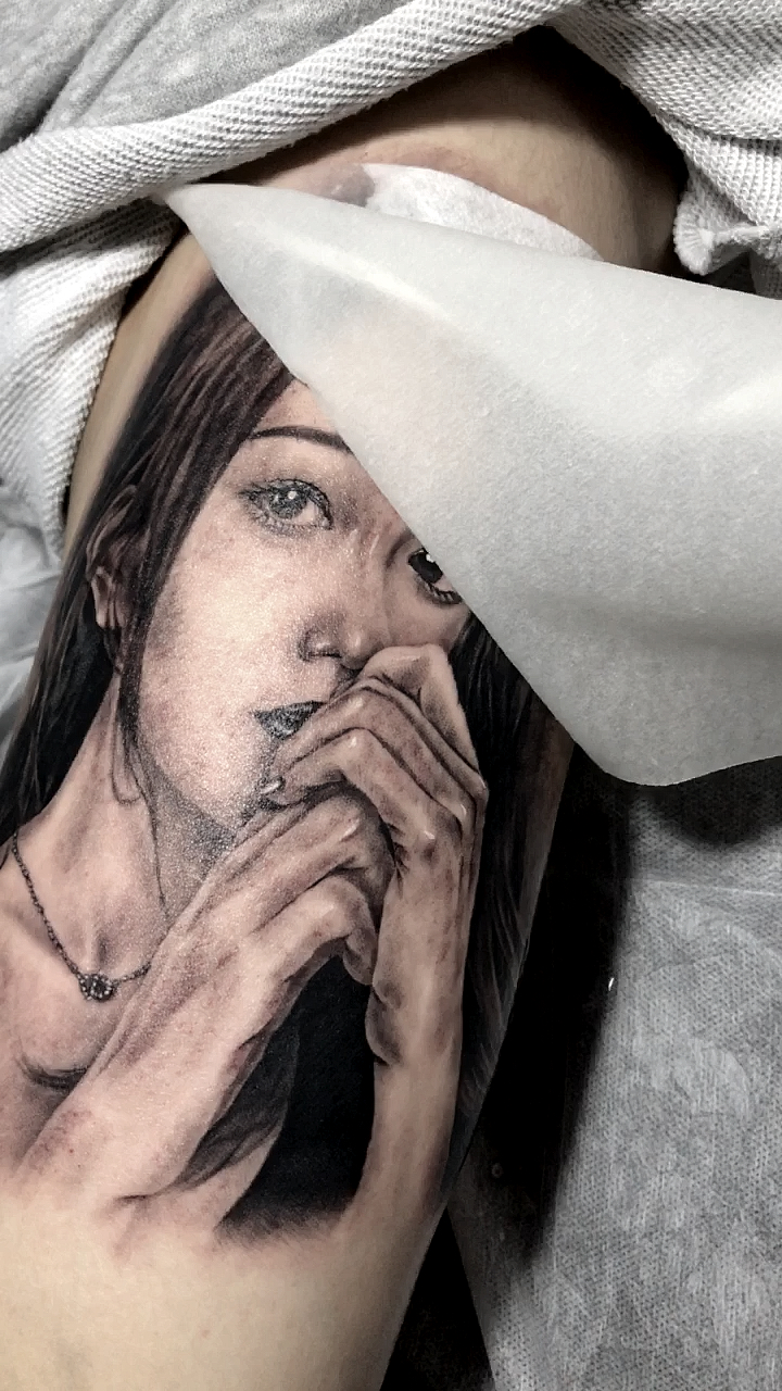 广州纹身#把喜欢的人纹在身上,爱一个人就要坚定