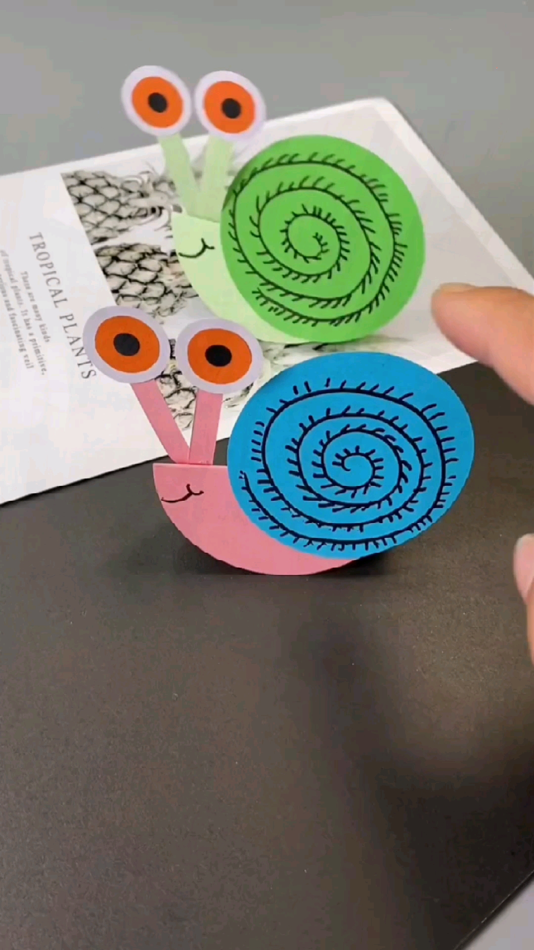 卷纸筒手工制作蜗牛图片