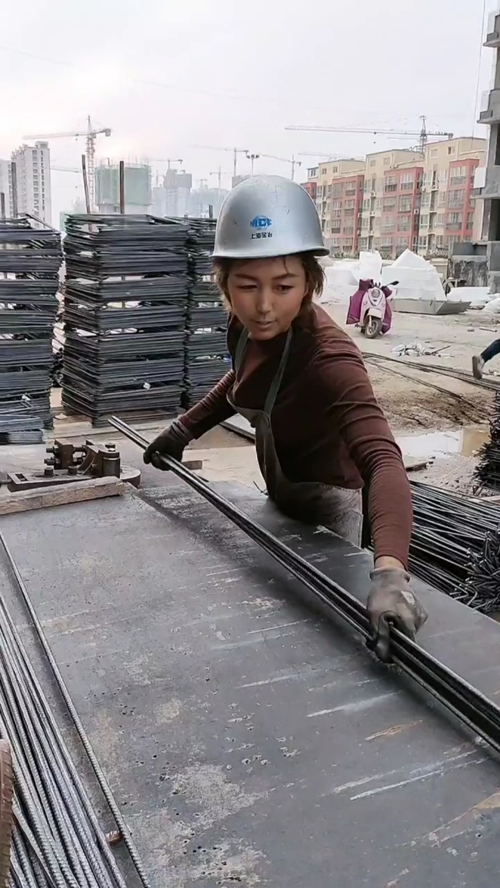 钢筋工#钢筋工打工苦打工累打工挣钱真受罪