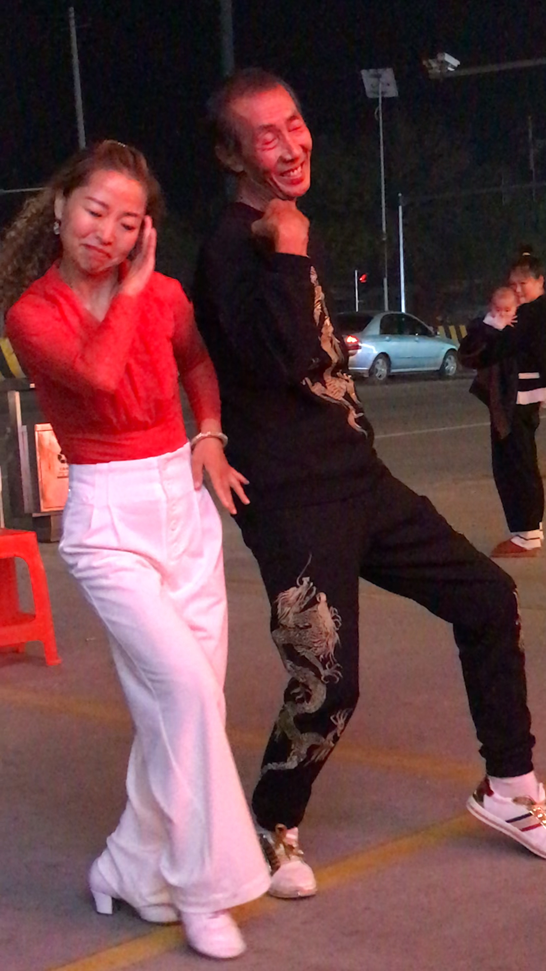 破壳计划#网红美女安静老师和天津大爷