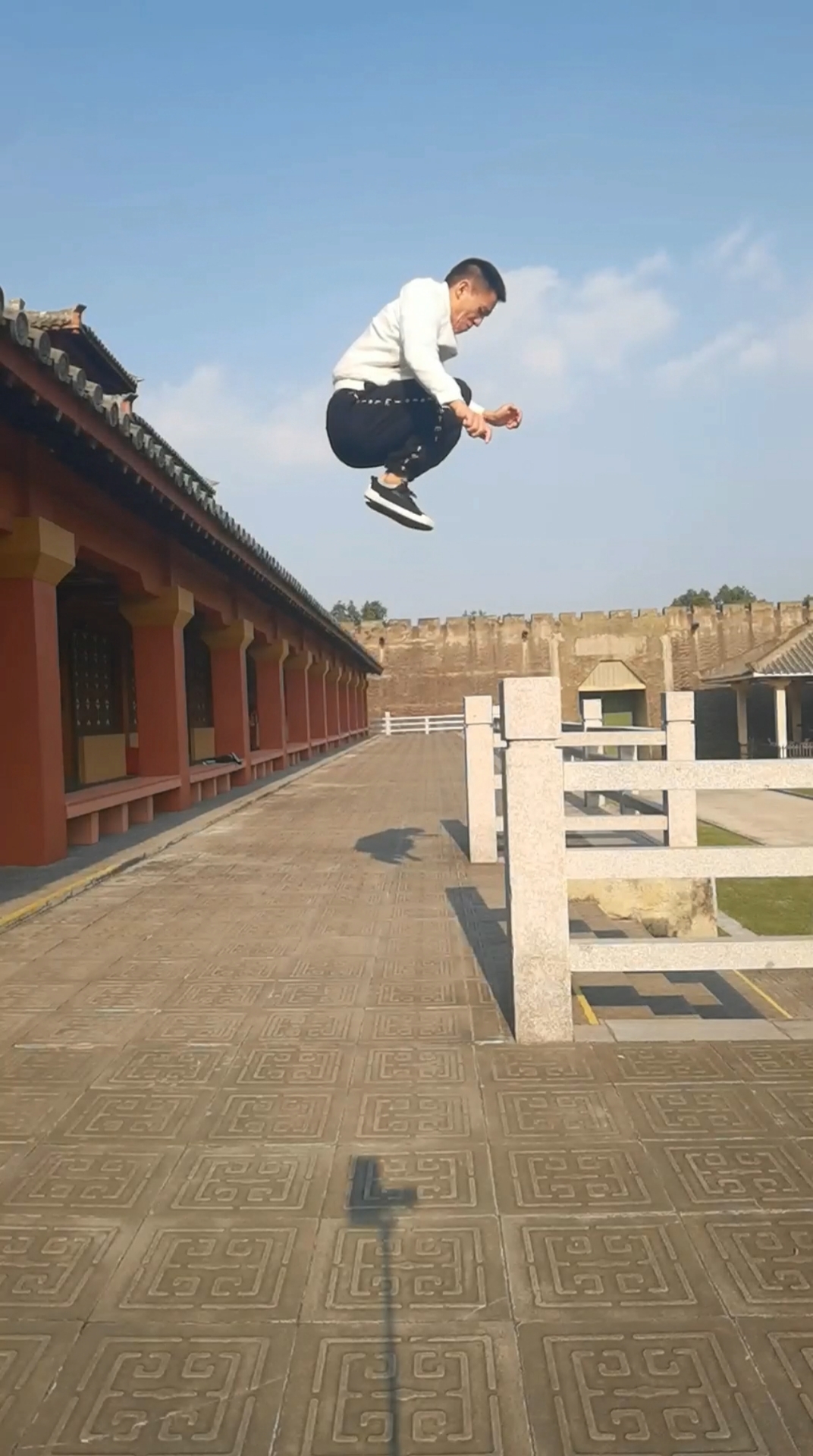 中华武术真正会飞的轻功就是这样