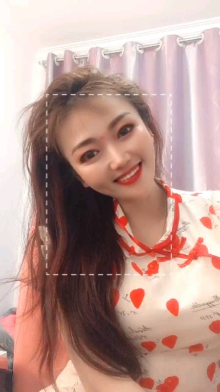 不知她是谁,你光笑不说话,那就叫你静宝雨吧!你愿听吗?10ve! 回复