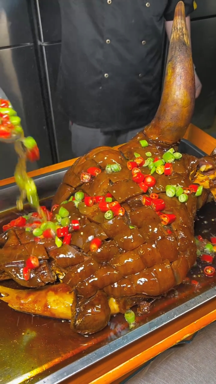 牛头宴,祝大家鸿运当头,牛气冲天.-度小视