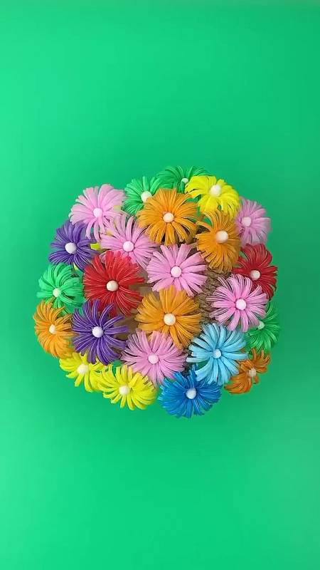 手工吸管花漂亮的吸管小菊花我们一起做哦