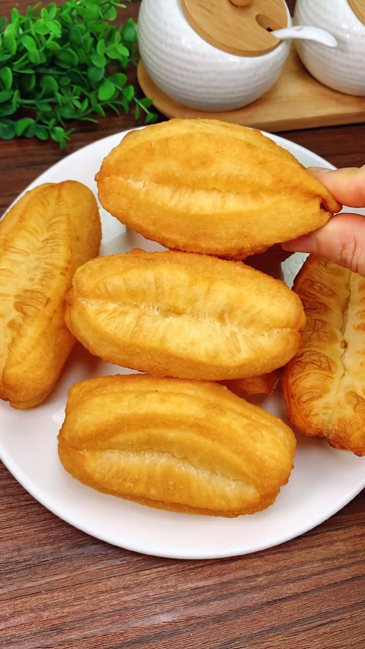 美食记#国宴小油条～学会这个,再也不用出去买早餐了.