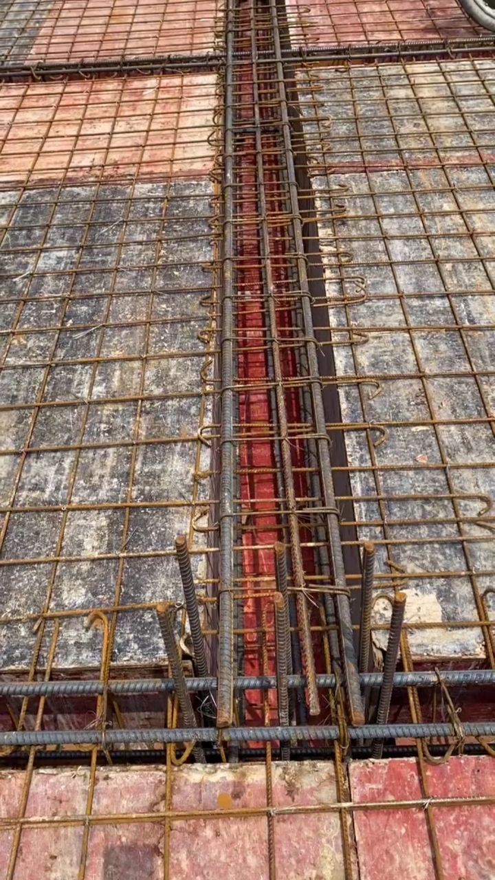 钢筋工#跨度6米,大梁钢筋这样3*22钢筋合格吗?懂行的指导下