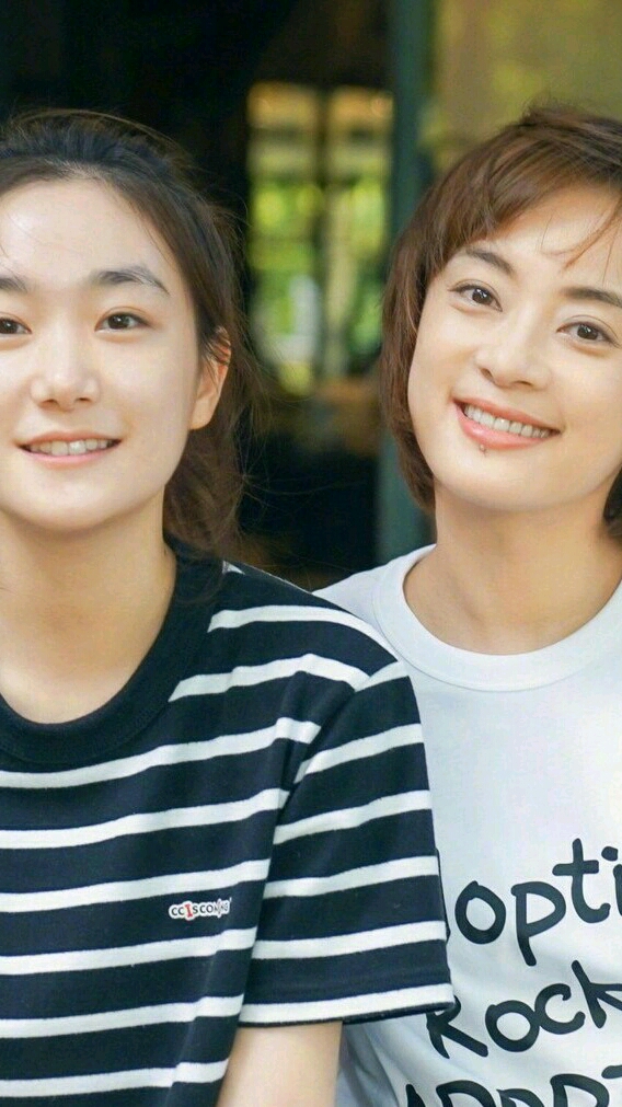 娱乐#孙俪孙艳,这幸福的姐俩太像了吧?