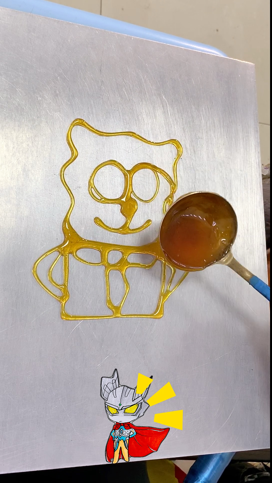 萌娃,才艺,搞笑#猜一猜赛罗奥特曼画的什么糖人?