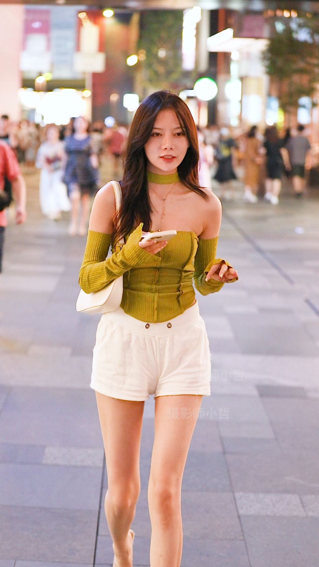 街拍美女#小姐姐笑起来真好看!