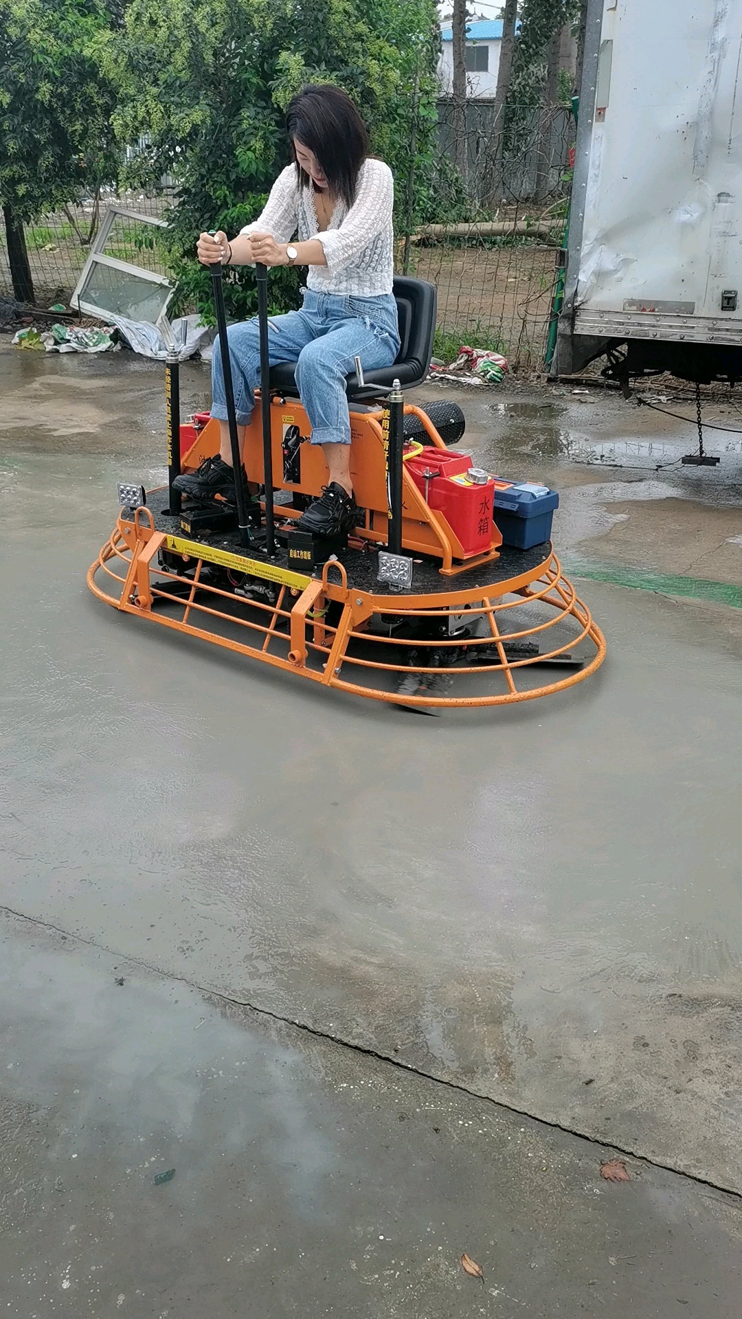 一米双盘座驾抹光机