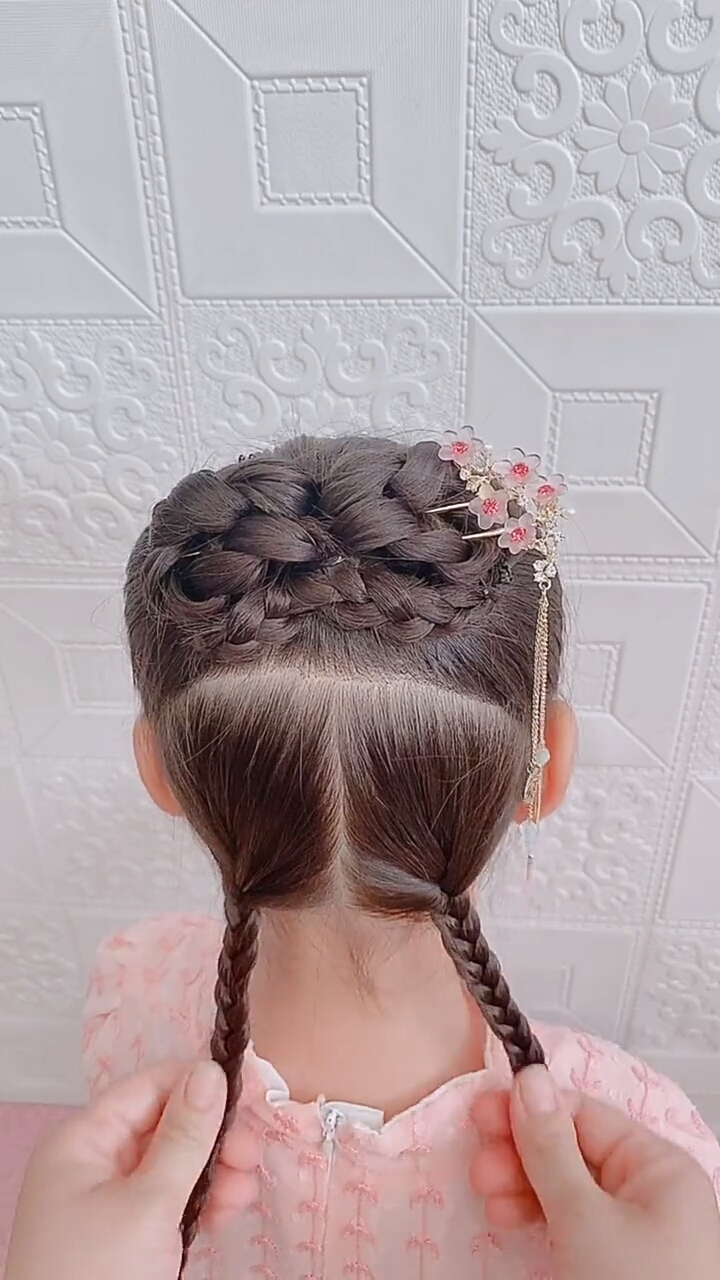 天气太热～一根发簪就能盘出凉快发型来!