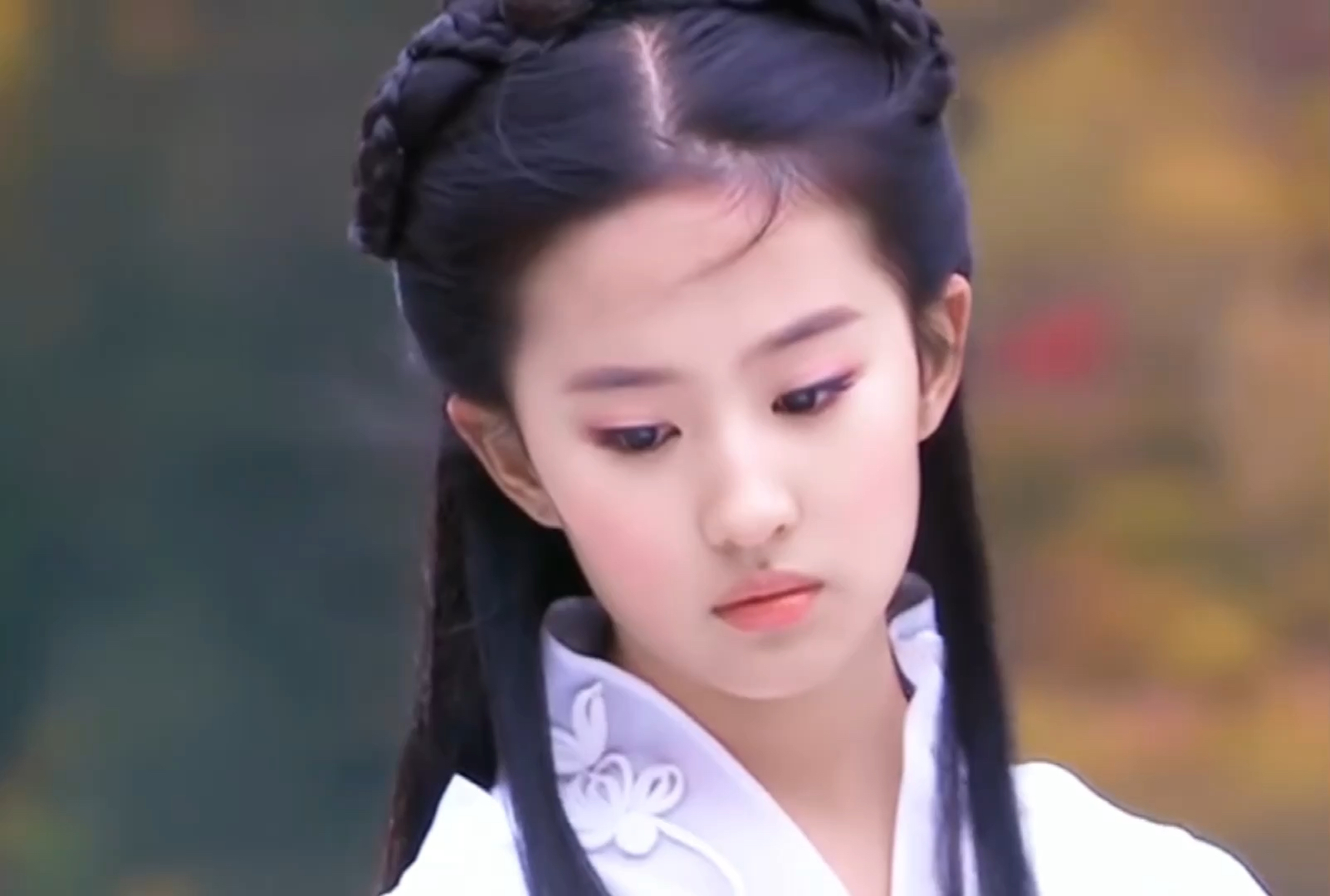 刘亦菲#从书里走出来的小龙女来了,金庸先生真的没有骗人