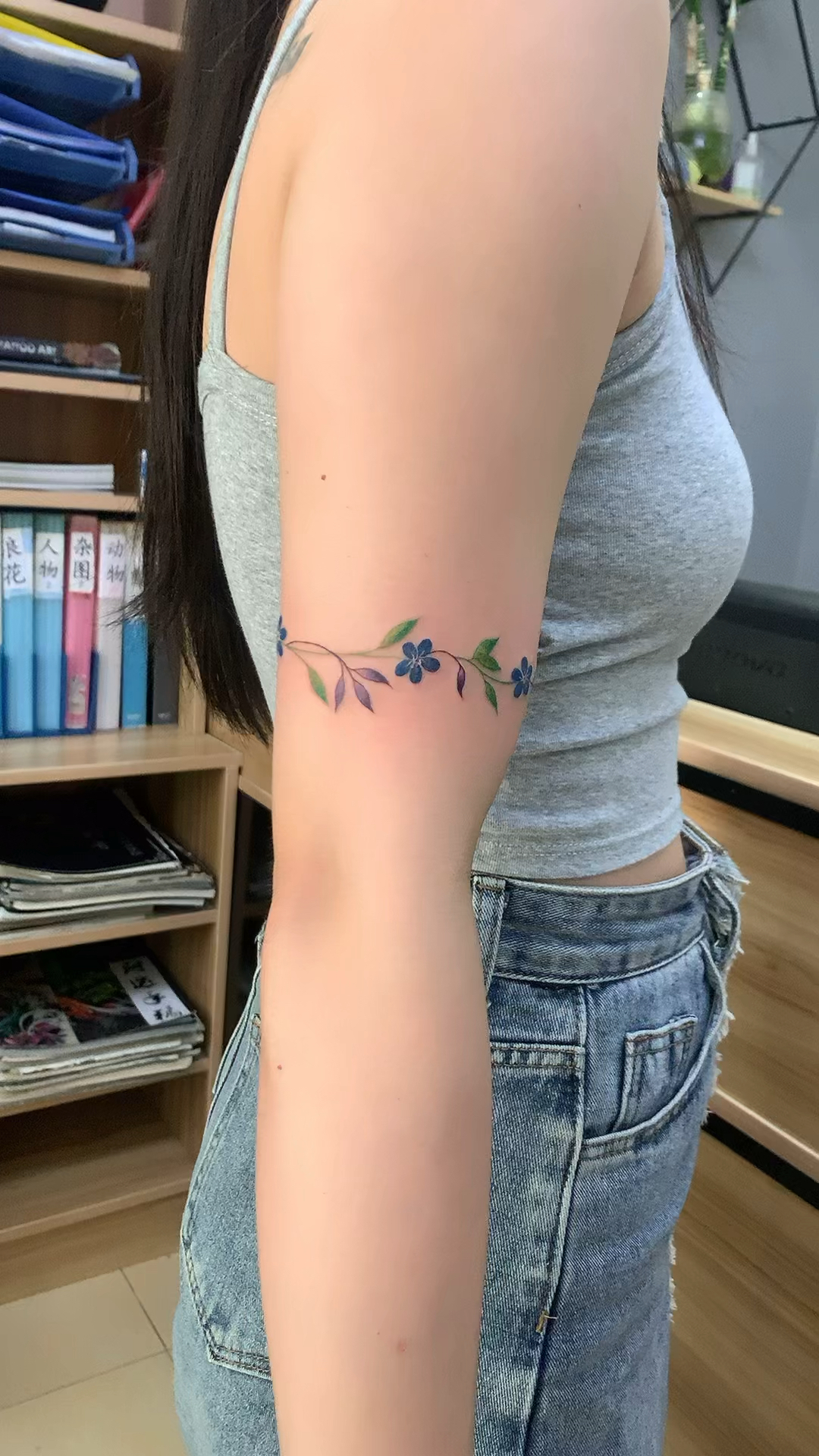 小清新纹身花环纹身女生纹身吴江酷客纹身