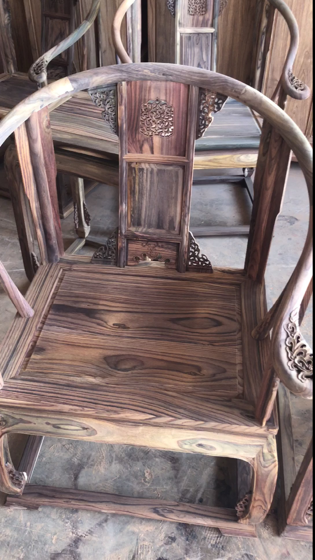 印尼黑酸枝(阔叶黄檀)皇宫椅半成品,白胚都如此漂亮,成品还会差吗?