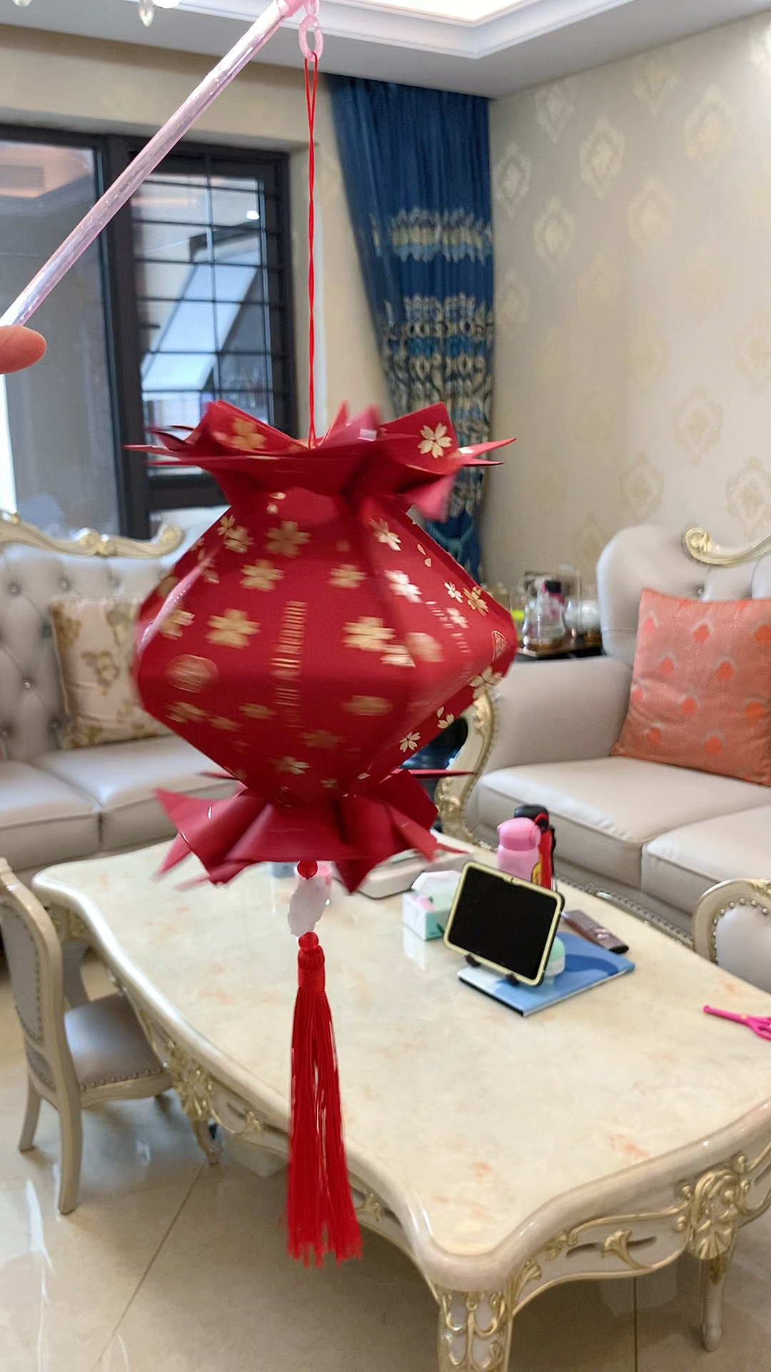 用五个红包做个超美的花朵灯笼又简单又好看