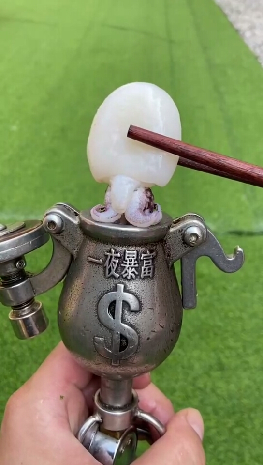 爆烤墨鱼仔今天来啦,就说过不过瘾