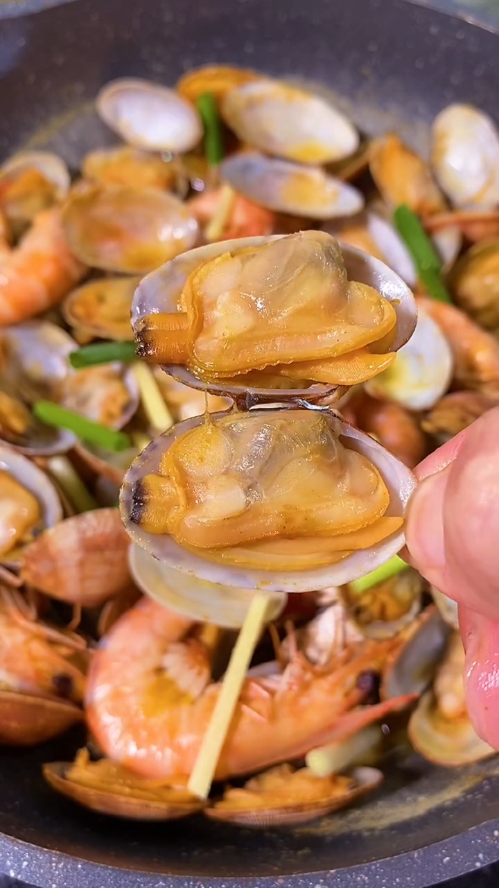 看8菜有食欲#盐焗海鲜的做法