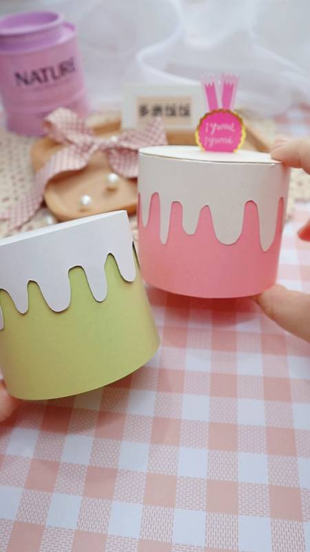 #手工制作#简单又好看的礼物盒子,两张卡纸就能做出来-度小视