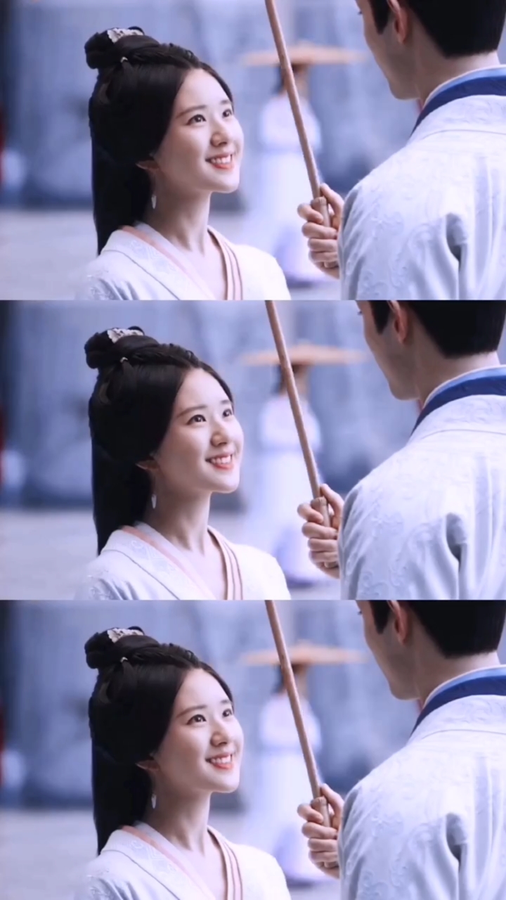 星汉灿烂赵露思吴磊捏脸捧头偷吻这谁能抵挡得了