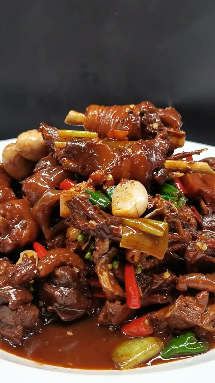 辣子鸡什么原因造成炒鸡发黑发苦发柴腥味重