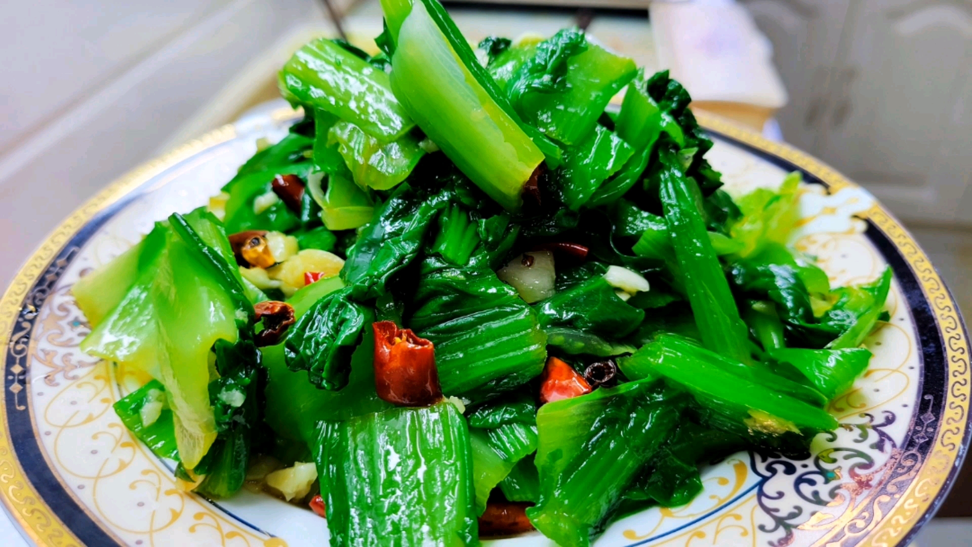秀出你的拿手菜#大厨分享炝拌小白菜翠绿不变色,清脆又爽口其实做法