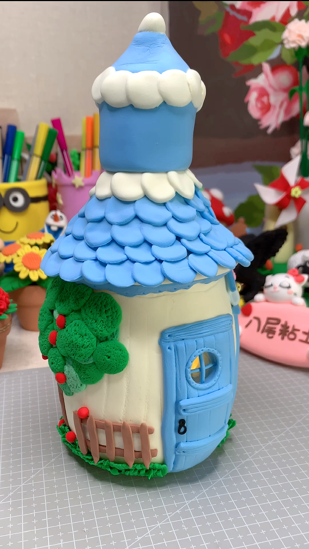 超轻粘土#瓶子瓦屋,可以用口径大的瓶子会比这个更好看哦-度小视