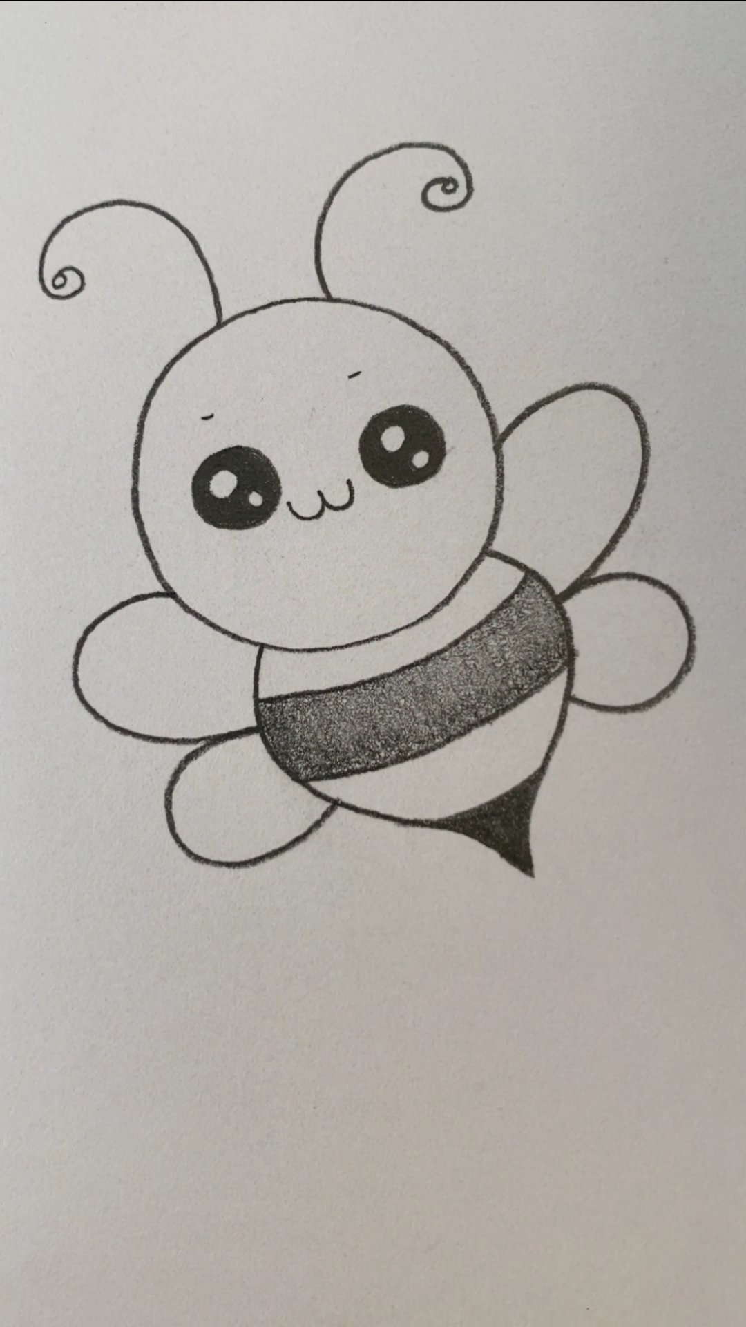 全网最可爱的小蜜蜂画法