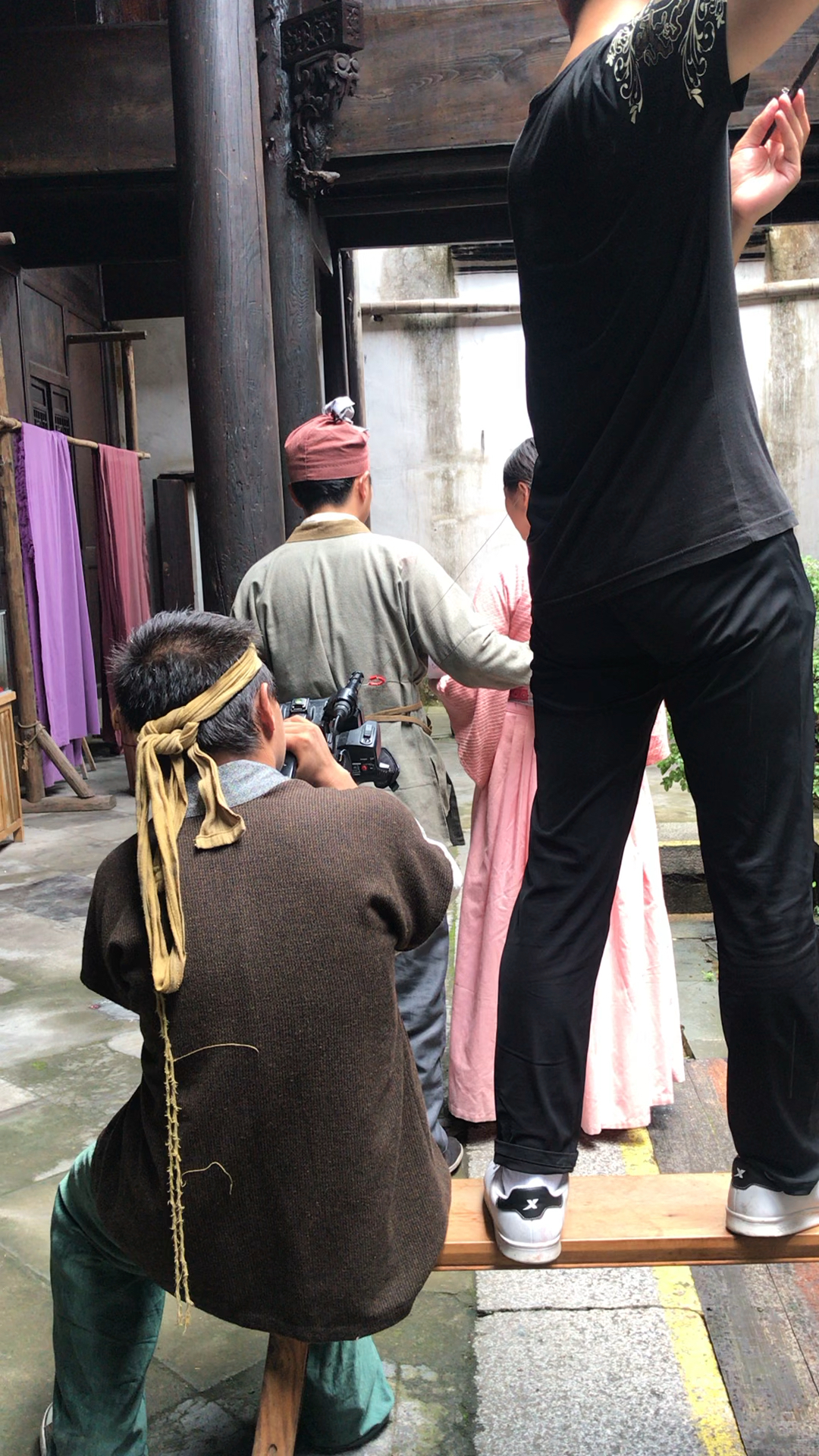 拍戏现场#中箭拍摄花絮