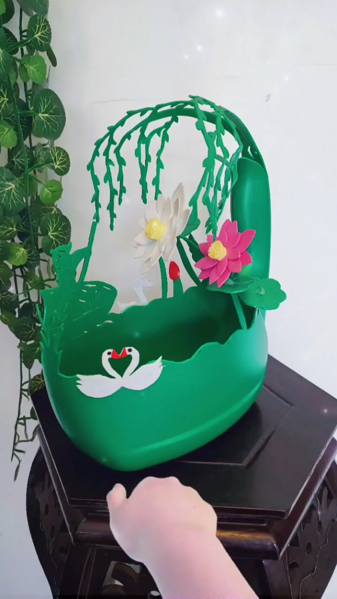 梅子手工花盆#洗衣液瓶的妙用,再来一组绿色系一小部分作品,主页队行