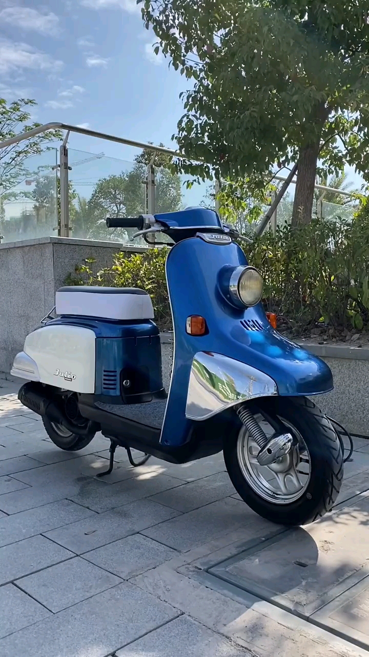 非常稀有的本田52期火车龟