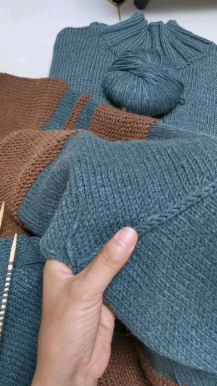 女人横向织毛衣的织法图片