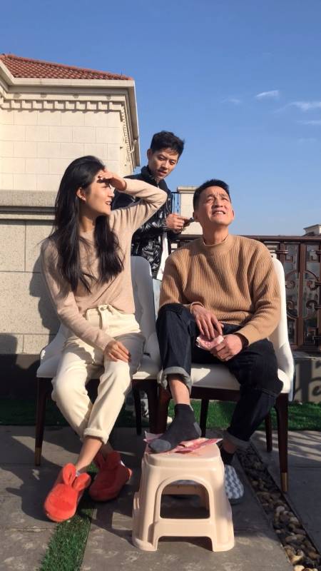 2021-01-1722小小101rq268粉丝  关注在这种事情面前,怎么做才算不