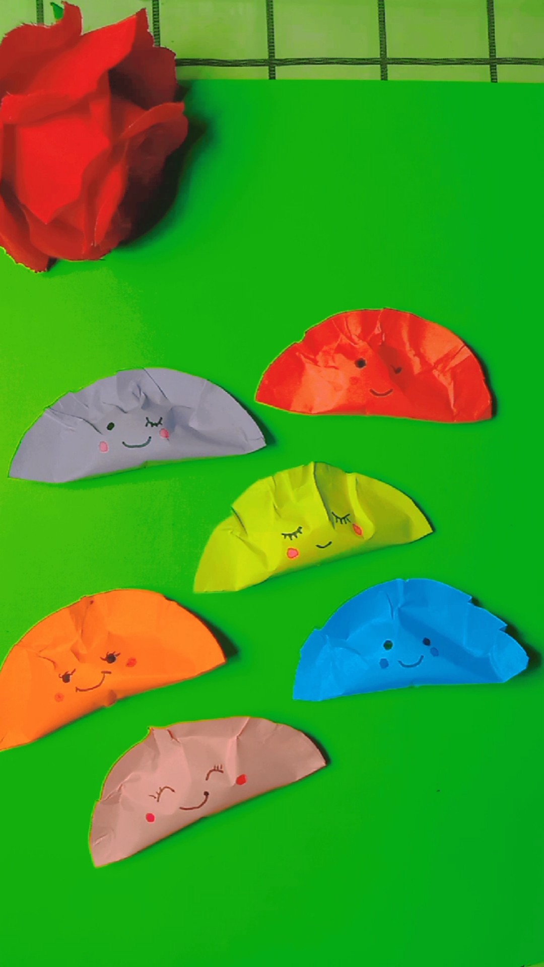 手工制作#立冬到了,一起做个可爱的手工折纸饺子吧!-度小视